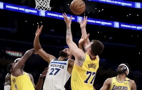 壹号-NBA季后赛赛程吃紧；罗马冲刺阶段内部沟通；质疑声仍在；赛季目标并未改变的简单介绍