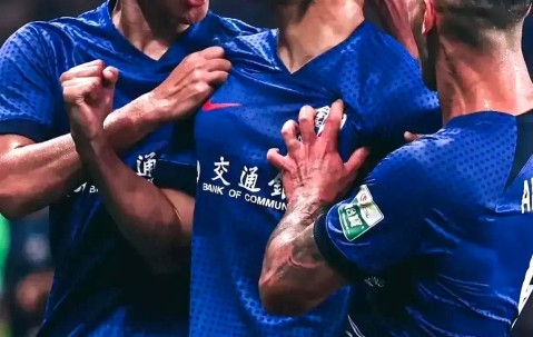 壹号-关于集结日上海申花迎来里程碑——欧超杯节点到来，话题不断，年轻球员得到机会的信息