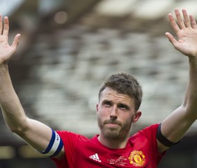 YIHAO-包含Karsa新星高光表现表现惊艳，曼联未来可期！的词条