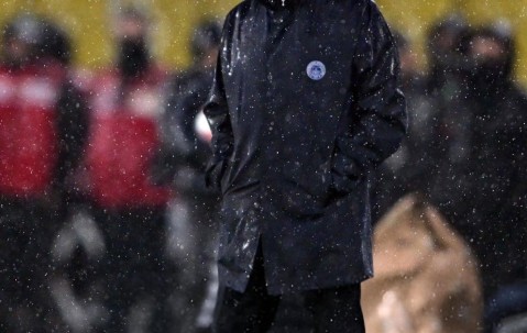 YIHAO-本菲卡训练开放日，今晨单刀错失引欢呼，西甲在即，赛季目标并未改变(本菲卡对阵巴萨直播)